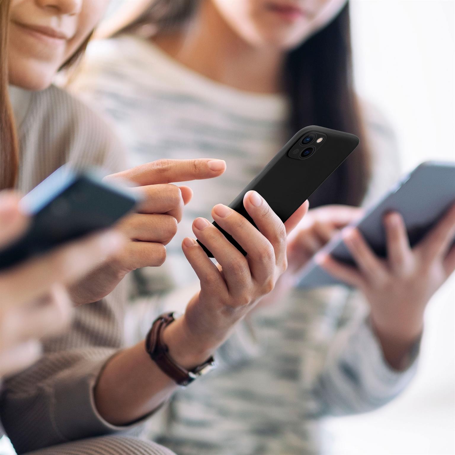 ONEFLOW Soft Case iPhone 15 Plus mit Kameraschutz – Weiteres Produktbild 6