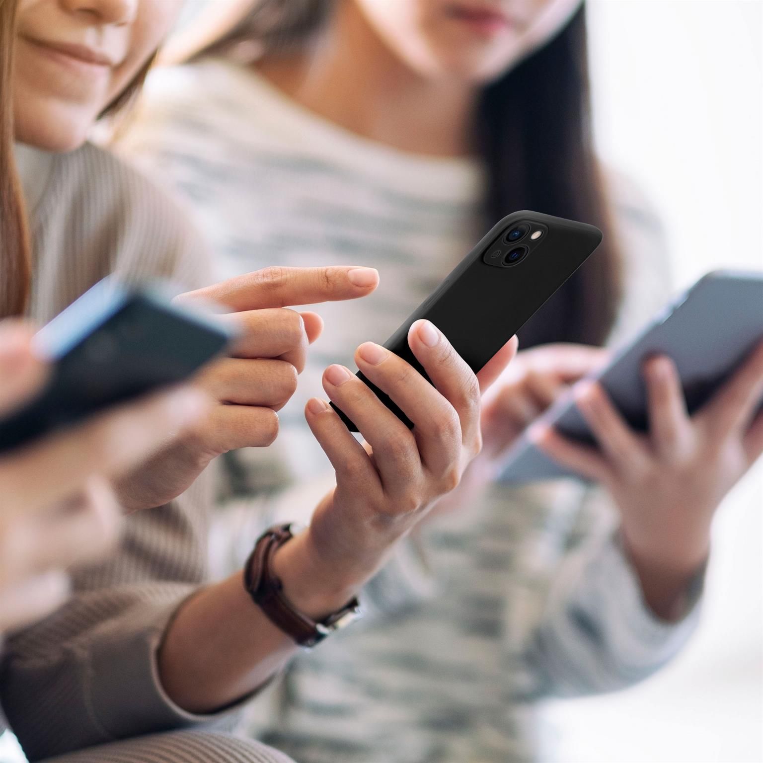 ONEFLOW Soft Case iPhone 15 mit Kameraschutz – Weiteres Produktbild 6 ONEFLOW Soft Case iPhone 15 mit Kameraschutz – Weiteres Produktbild 6