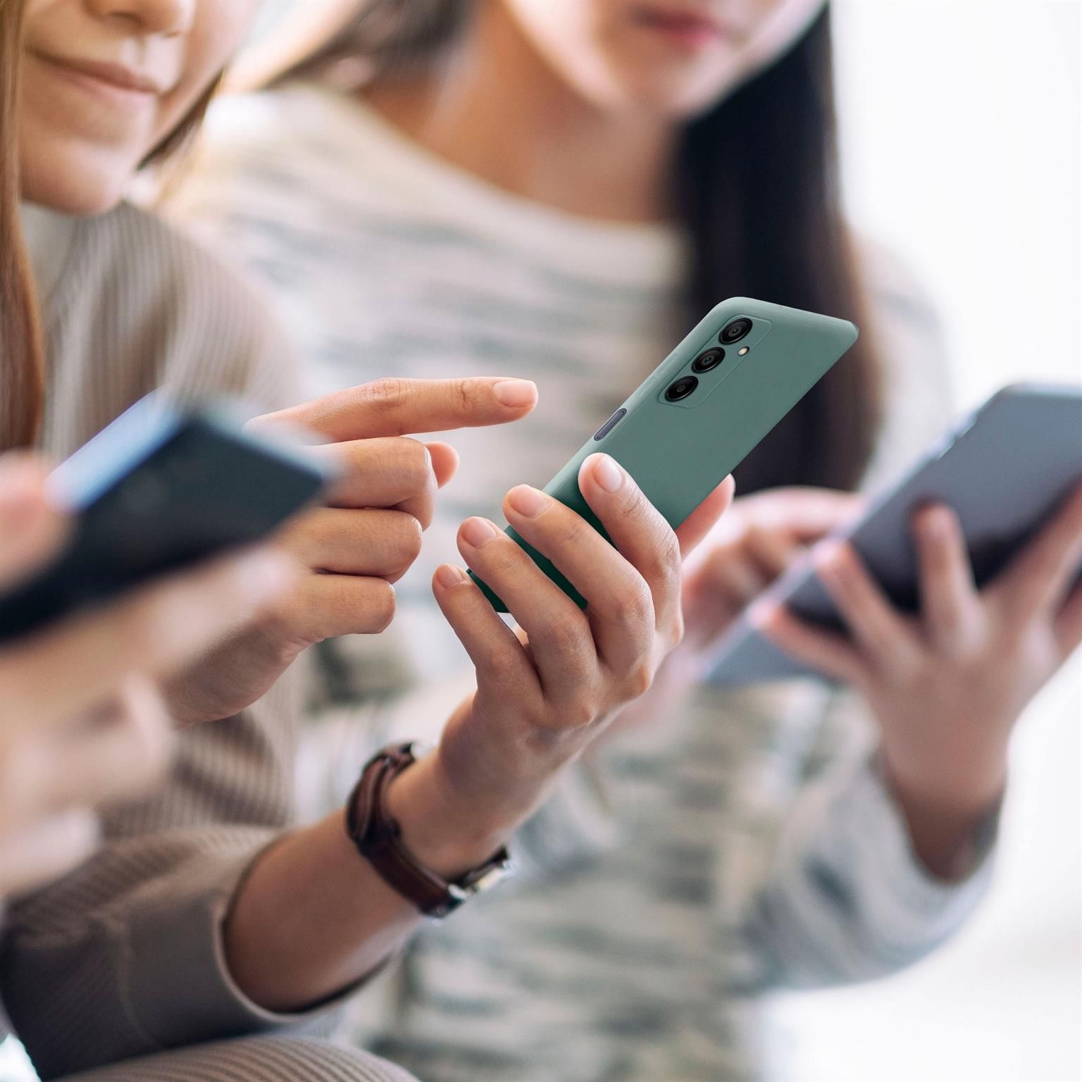 ONEFLOW Soft Case Samsung Galaxy A15 (4G) mit Kameraschutz – Weiteres Produktbild 6 ONEFLOW Soft Case Samsung Galaxy A15 (4G) mit Kameraschutz – Weiteres Produktbild 6