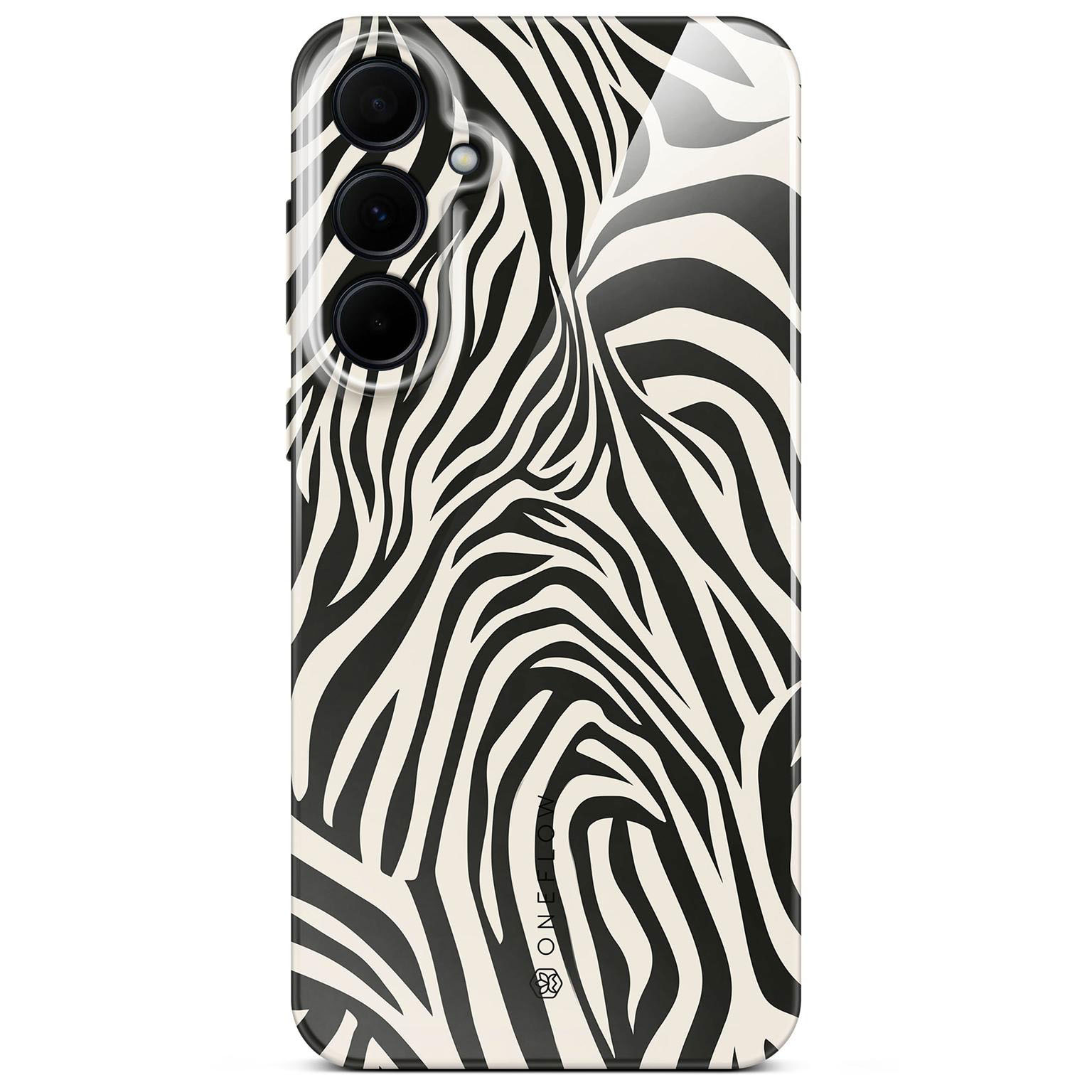ONEFLOW Wild Cover Samsung Galaxy A35 5G Hülle mit Animal Print – Electric Zebra ONEFLOW Wild Cover Samsung Galaxy A35 5G Hülle mit Animal Print – Electric Zebra