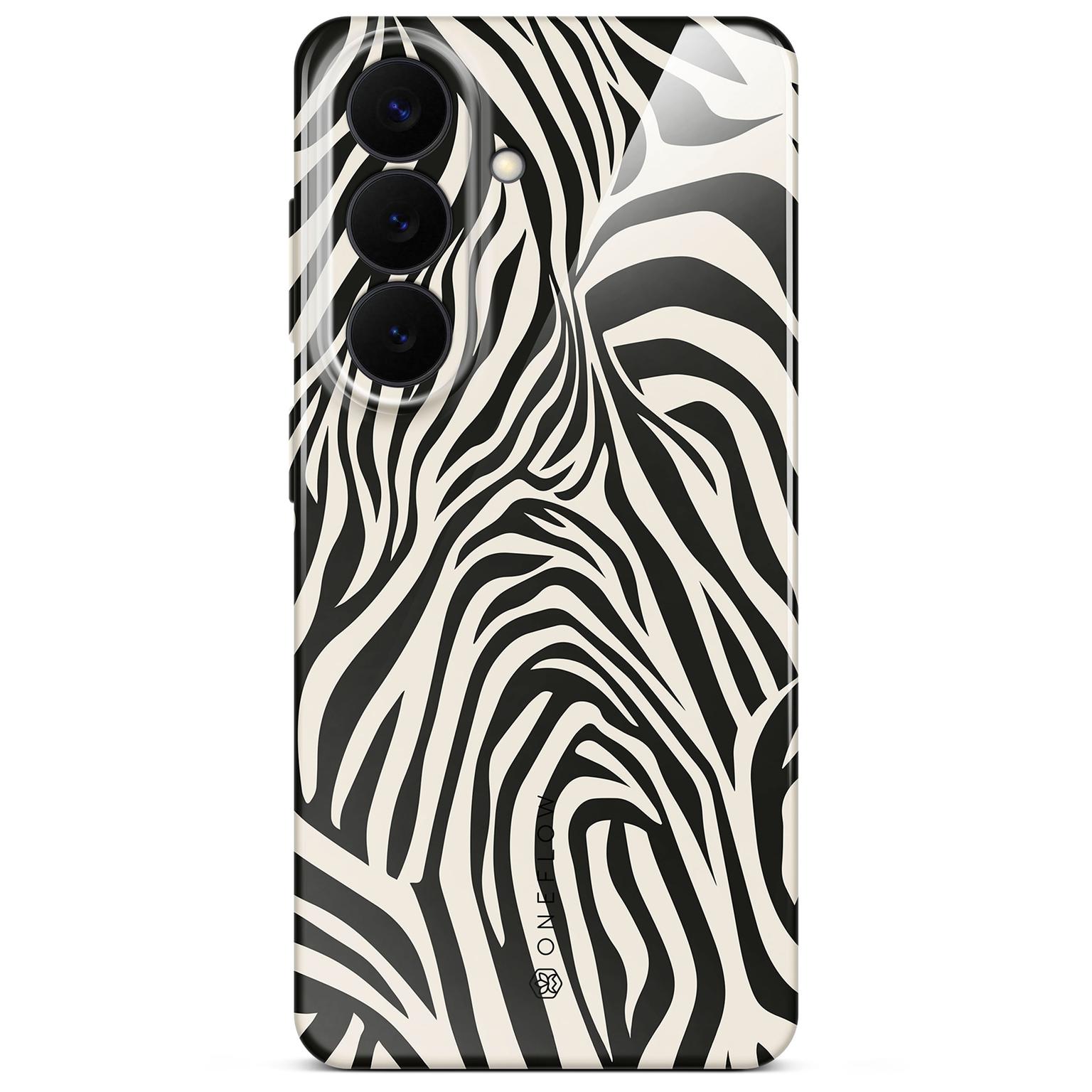 ONEFLOW Wild Cover Samsung Galaxy S26 Plus Hülle mit Animal Print – Electric Zebra ONEFLOW Wild Cover Samsung Galaxy S26 Plus Hülle mit Animal Print – Electric Zebra