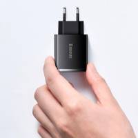 Baseus Netzteil – 2x USB-A + 1x USB-C Ladegerät für Smartphones und andere Geräte, Compact Serie, 30W