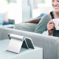Ugreen Tablet und Smartphone Halter – Universeller, Klappbarer und flexibler Handy und Tablet Ständer